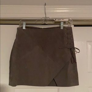 Never been worn gray suede skirt